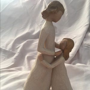 Mother & Daughter Figurine